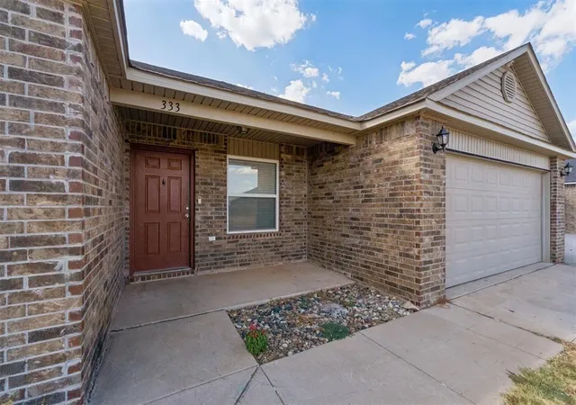 Photo 2 of Single family home for sale at 333 Karlee Ln, Newcastle, OK 73065 | MLS# 1249372 | Listing updated on 2026-09-17