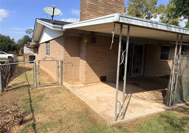 Photo 3 of Sale Pending at 8332 NW 35th Street, Bethany, OK 73008 | MLS# 1249373 | Listing updated on 2026-10-01