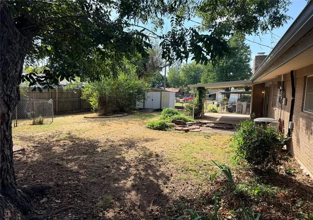 Photo 4 of Sale Pending at 8332 NW 35th Street, Bethany, OK 73008 | MLS# 1249373 | Listing updated on 2026-10-01