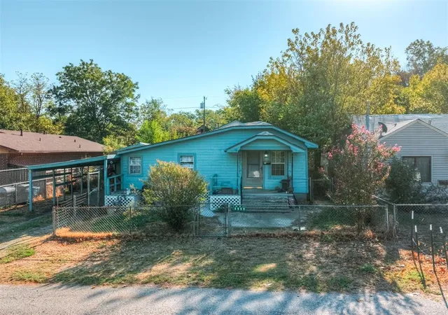 Photo 1 of Single family home for sale at 1111 N Minnesota Ave, Shawnee, OK 74801 | MLS# 1249397 | Listing updated on 2026-09-18