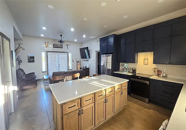 Photo 3 of Single family home for sale at 831 County St 2917, Tuttle, OK 73089 | MLS# 1249441 | Listing updated on 2026-09-17