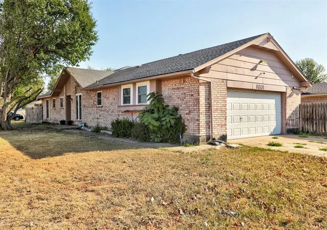 Photo 3 of Single family home for sale at 8801 Oakridge Dr, Oklahoma City, OK 73110 | MLS# 1249446 | Listing updated on 2026-10-09