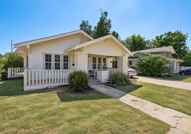 Photo 2 of House for sale at 1900 W Park Pl, Oklahoma City, OK 73106 | MLS# 1249473 | Listing updated on 2026-09-18
