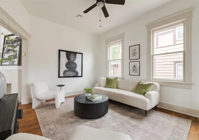 Photo 3 of Single family home for sale at 1527 Nw 33rd Street, Oklahoma City, OK 73118 | MLS# 1249483 | Listing updated on 2026-10-06