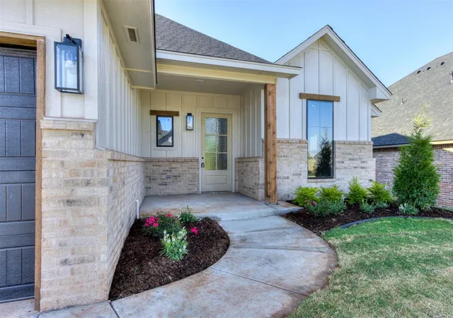 Photo 2 of Single family home for sale at 9324 SW 42nd Street, Oklahoma City, OK 73179 | MLS# 1249510 | Listing updated on 2026-09-23