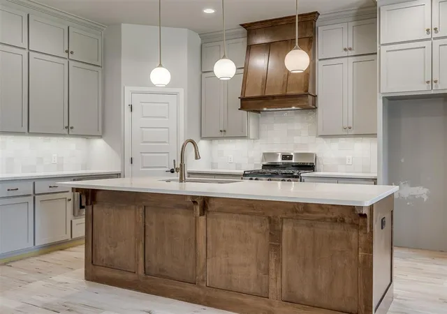 Photo 3 of Single family home for sale at 9324 SW 42nd Street, Oklahoma City, OK 73179 | MLS# 1249510 | Listing updated on 2026-09-23