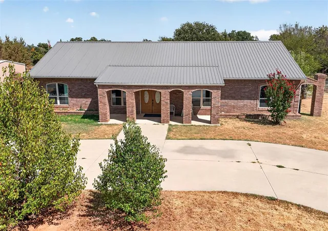 Single family home for sale at 9280 Jasper Dr, Jones, OK 73049 | MLS# 1249518