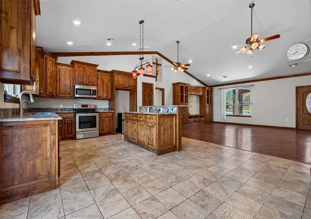 Photo 1 of Single family home for sale at 9280 Jasper Dr, Jones, OK 73049 | MLS# 1249518 | Listing updated on 2026-10-20