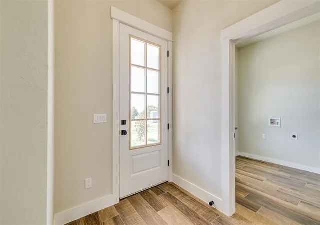 Photo 4 of Single family home for sale at 1900 Cattle Dr, Guthrie, OK 73044 | MLS# 1249537 | Listing updated on 2026-10-06