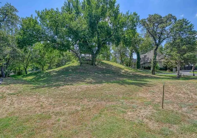 Photo 2 of Land for sale at 2521 Mcgee Dr #5, Norman, OK 73072 | MLS# 1249543 | Listing updated on 2026-09-17