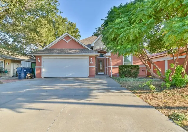 Photo 1 of Single family home for sale at 1615 Sw 23rd Street, Oklahoma City, OK 73108 | MLS# 1249578 | Listing updated on 2026-09-17