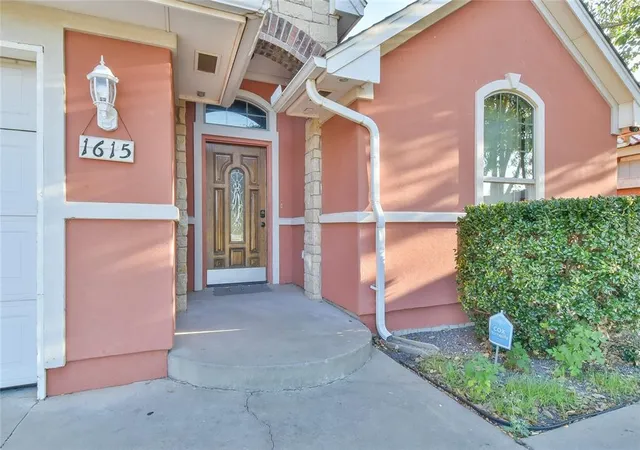 Photo 3 of Single family home for sale at 1615 Sw 23rd Street, Oklahoma City, OK 73108 | MLS# 1249578 | Listing updated on 2026-09-17