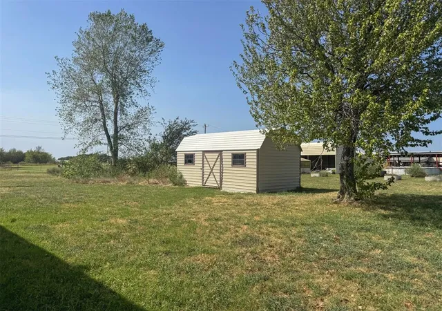 Sale Pending at 18208 Gaddy Rd, Shawnee, OK 74801 | MLS# 1249583 | Listing updated on 2026-10-08