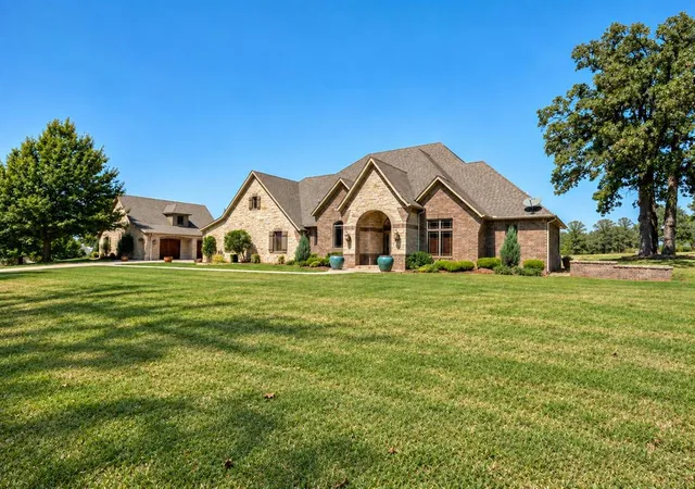 Photo 1 of Sale Pending at 5950 Cox Cyn Dr, Guthrie, OK 73044 | MLS# 1249586 | Listing updated on 2026-10-05