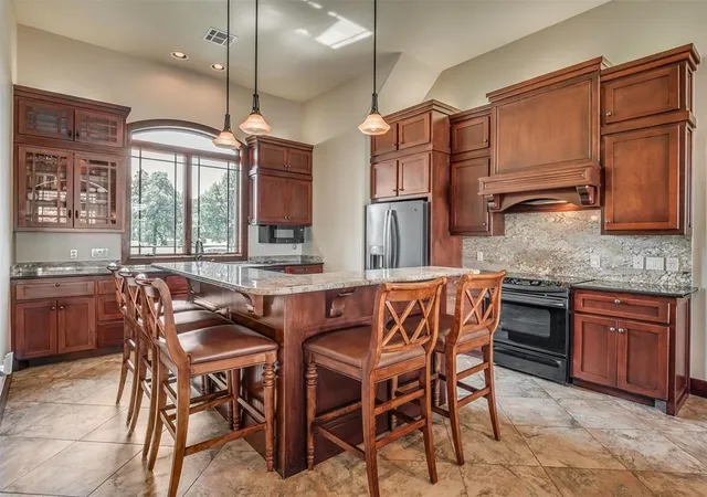 Photo 3 of Single family home for sale at 5950 Cox Cyn Dr, Guthrie, OK 73044 | MLS# 1249586 | Listing updated on 2026-09-24