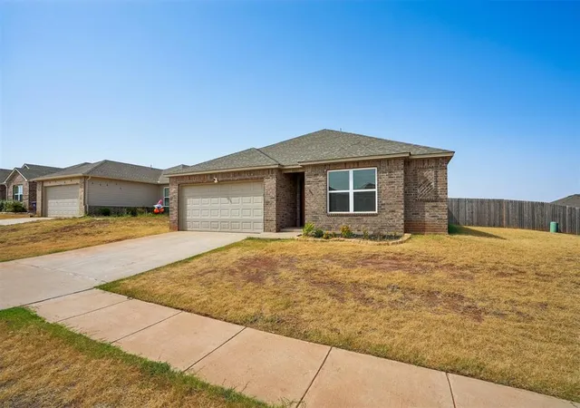 Photo 2 of Single family home for sale at 10005 Ruger Rd, Yukon, OK 73099 | MLS# 1249608 | Listing updated on 2026-09-24