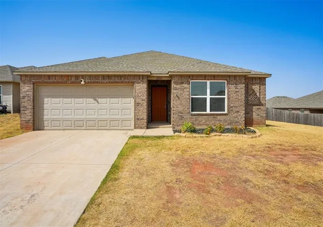 Photo 3 of Single family home for sale at 10005 Ruger Rd, Yukon, OK 73099 | MLS# 1249608 | Listing updated on 2026-09-24