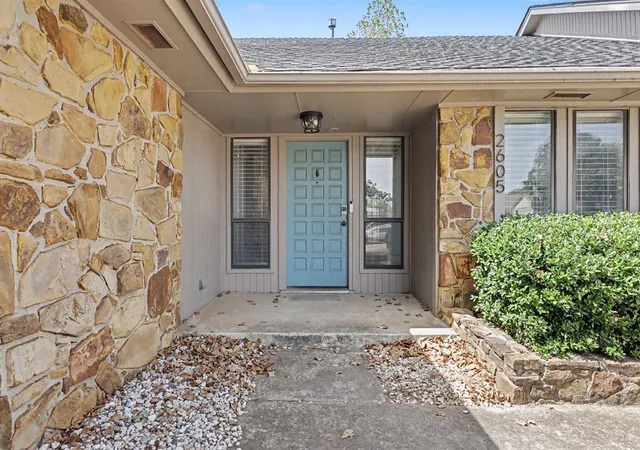 Photo 3 of Sale Pending at 2605 Brookside Ave, Edmond, OK 73034 | MLS# 1249611 | Listing updated on 2026-09-26