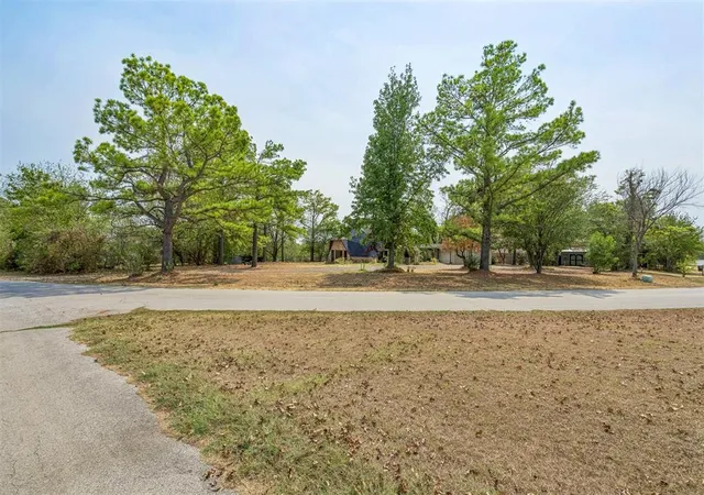 Photo 2 of Single family home for sale at 201 Skyridge Trl, Noble, OK 73068 | MLS# 1249660 | Listing updated on 2026-10-05