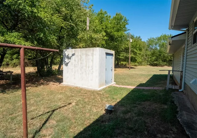 Photo 3 of Sale Pending at 11403 Ns 3520 Rd, Earlsboro, OK 74840 | MLS# 1249662 | Listing updated on 2026-09-20