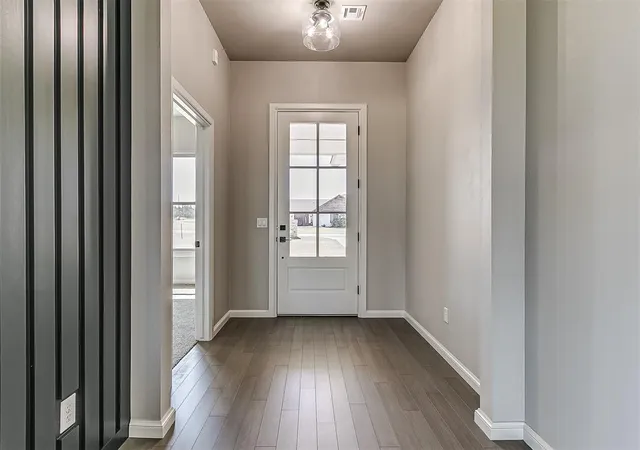 Photo 3 of Single family home for sale at 29771 Jade St, Cashion, OK 73016 | MLS# 1249679 | Listing updated on 2026-09-30