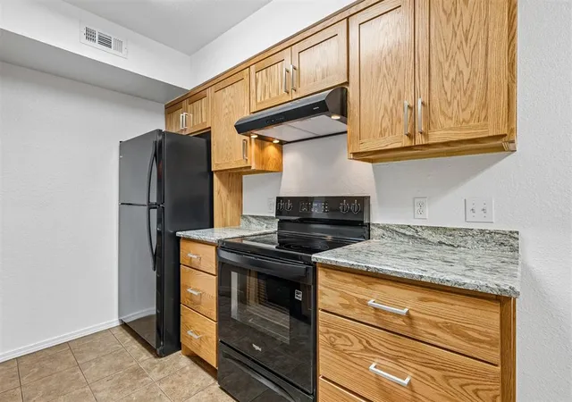 Photo 3 of Condo for sale at 14409 N Pennsylvania Ave #11F, Oklahoma City, OK 73134 | MLS# 1249686 | Listing updated on 2026-09-18