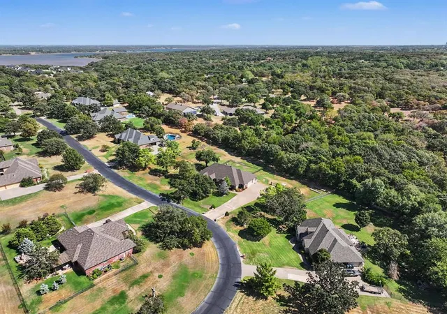 Photo 4 of Single family home for sale at 13408 Raintree Ln, Edmond, OK 73013 | MLS# 1249711 | Listing updated on 2026-09-18