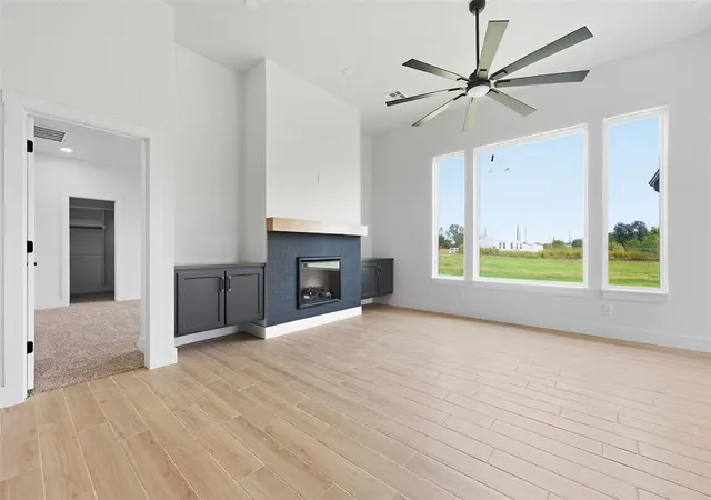 Photo 3 of Single family home for sale at 2180 Providence Way, Crescent, OK 73028 | MLS# 1249740 | Listing updated on 2026-10-07