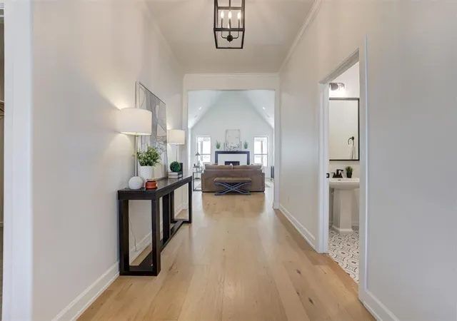 Photo 3 of Single family home for sale at 4533 Maple Ridge Dr, Edmond, OK 73034 | MLS# 1249750 | Listing updated on 2026-09-18