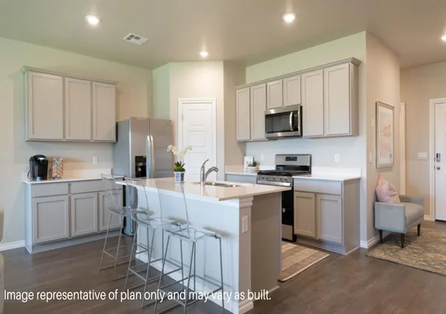 Photo 3 of Sale Pending at 8400 Nw 59th Street, Oklahoma City, OK 73132 | MLS# 1249752 | Listing updated on 2026-09-18
