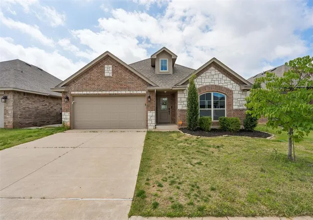 Photo 3 of Single family home for sale at 3412 Nw 161st Street, Edmond, OK 73013 | MLS# 1249765 | Listing updated on 2026-09-18