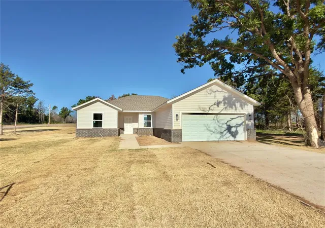 Photo 2 of Single family home for sale at 7231 S Douglas, Guthrie, OK 73044 | MLS# 1249783 | Listing updated on 2026-10-14