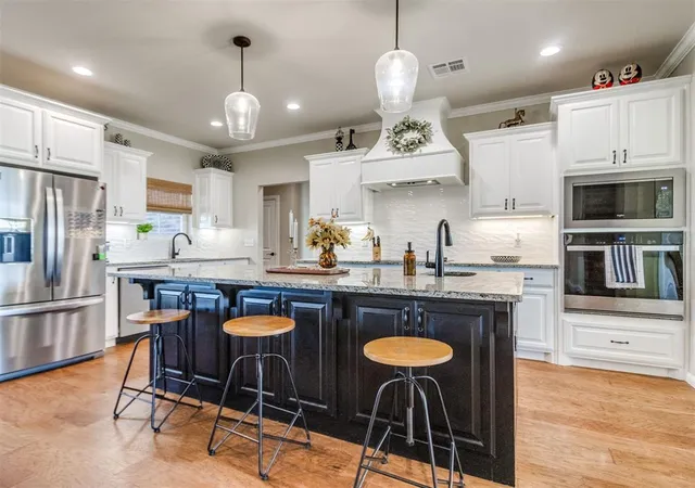 Photo 4 of Single family home for sale at 8517 NW 63rd Street, Oklahoma City, OK 73132 | MLS# 1249795 | Listing updated on 2026-09-18