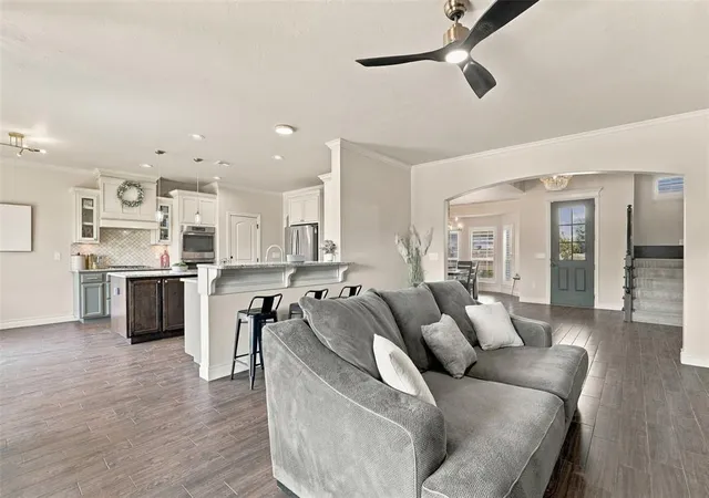 Photo 4 of Single family home for sale at 18414 Frontier Trl, Norman, OK 73072 | MLS# 1249809 | Listing updated on 2026-09-19