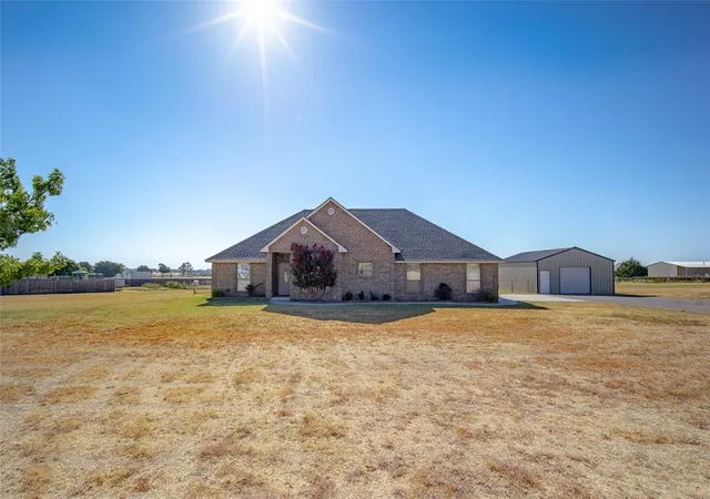 Photo 1 of Sale Pending at 2285 County Rd 1311, Blanchard, OK 73010 | MLS# 1249812 | Listing updated on 2026-09-19