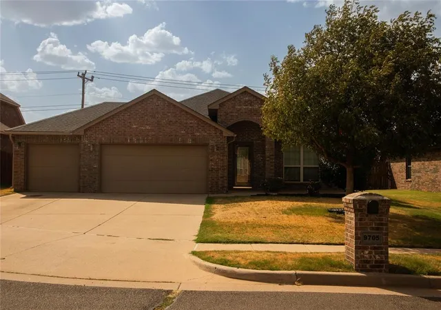 Photo 1 of Single family home for sale at 9705 Allie Hope Ln, Yukon, OK 73099 | MLS# 1249817 | Listing updated on 2026-09-20