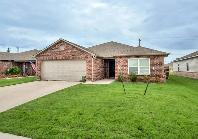 Single family home for sale at 1411 Chuck Wagon Dr, El Reno, OK 73036 | MLS# 1249836