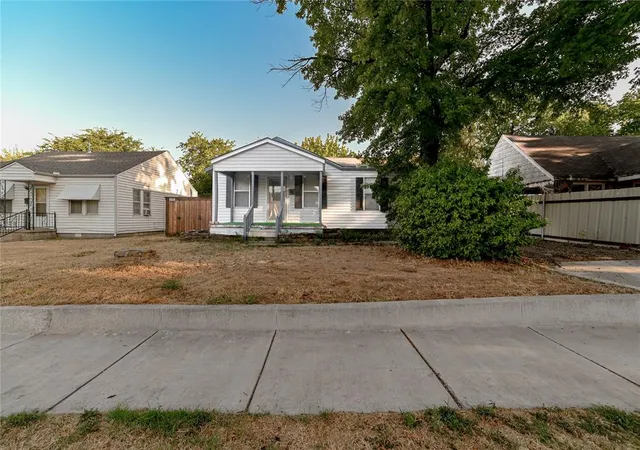 Photo 2 of Single family home for sale at 1625 Sw 31st Street, Oklahoma City, OK 73119 | MLS# 1249843 | Listing updated on 2026-09-18