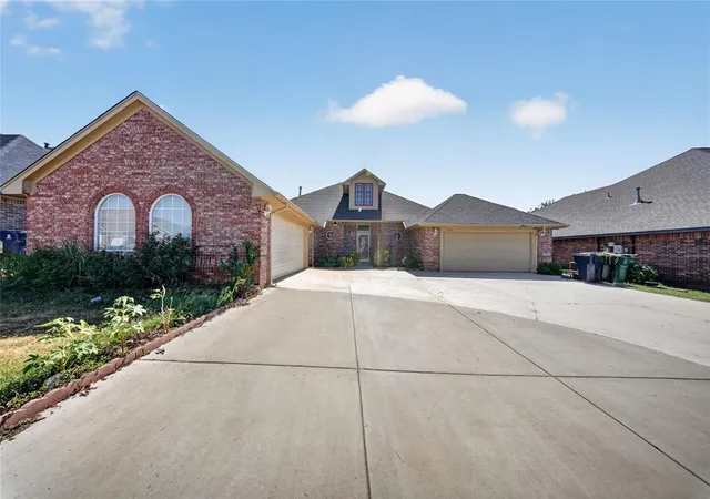 Photo 2 of Single family home for sale at 9312 Sw 22nd Street, Oklahoma City, OK 73128 | MLS# 1249851 | Listing updated on 2026-09-29