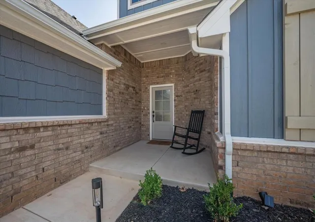 Photo 3 of Single family home for sale at 9316 Nw 118th Terrace, Yukon, OK 73099 | MLS# 1249852 | Listing updated on 2026-09-20