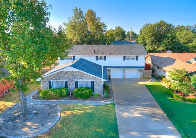 Photo 2 of Single family home for sale at 4708 Nw 77th Street, Oklahoma City, OK 73132 | MLS# 1249856 | Listing updated on 2026-09-18