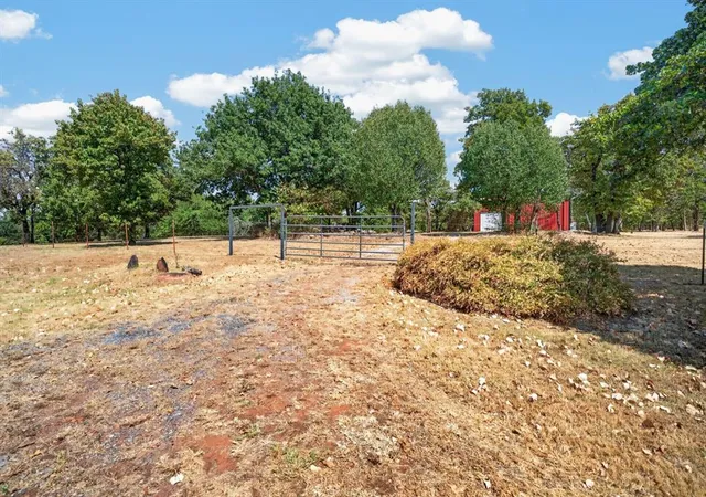 Photo 2 of Land for sale at 11000 Cindy Ln, Guthrie, OK 73044 | MLS# 1249885 | Listing updated on 2026-09-18