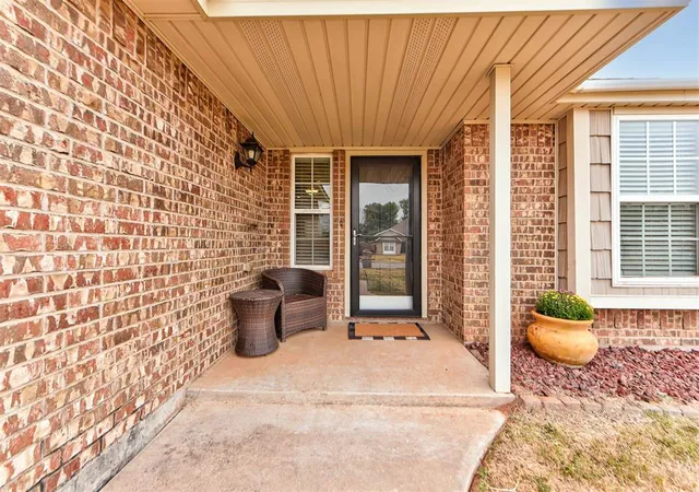 Photo 2 of Single family home for sale at 2302 W Bradford Cir, Newcastle, OK 73065 | MLS# 1249888 | Listing updated on 2026-09-23