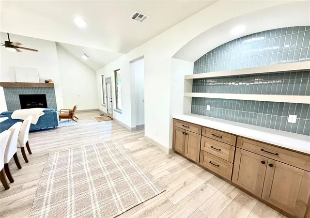 Photo 3 of Single family home for sale at 11517 NW 103rd Street, Yukon, OK 73099 | MLS# 1249898 | Listing updated on 2026-10-07