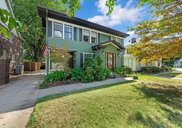 Photo 1 of Single family home for sale at 1936 Nw 17th Street, Oklahoma City, OK 73106 | MLS# 1249912 | Listing updated on 2026-09-20