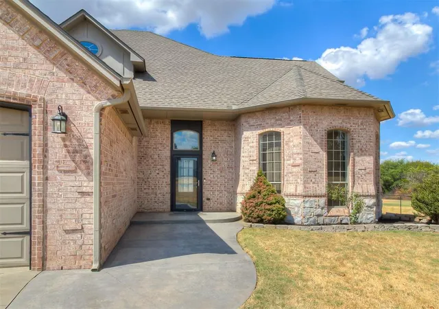 Photo 2 of Sale Pending at 2047 Park Ave, Newcastle, OK 73065 | MLS# 1249914 | Listing updated on 2026-10-07