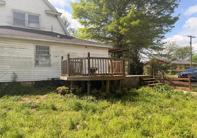 Photo 4 of Single family home for sale at 420 E Ferguson Ave, Blackwell, OK 74631 | MLS# 1249917 | Listing updated on 2026-10-13