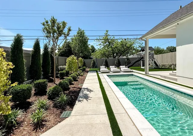 Photo 2 of Single family home for sale at 5715 N Linn Ave, Oklahoma City, OK 73112 | MLS# 1249918 | Listing updated on 2026-09-25