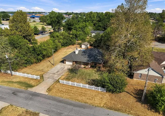 Photo 3 of Single family home for sale at 14825 1st Street, Choctaw, OK 73020 | MLS# 1249931 | Listing updated on 2026-09-20