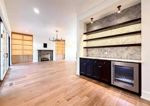 Photo 3 of Single family home for sale at 1738 Westchester Dr, Oklahoma City, OK 73120 | MLS# 1249933 | Listing updated on 2026-09-20
